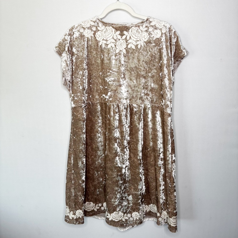 Savanna Jane Champagne Crushed Velvet Floral Embroidered‎ Tunic Dress Size L - Picture 6 of 8